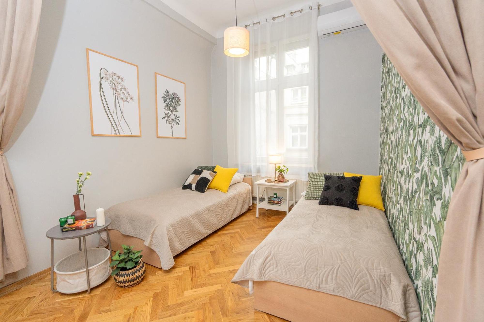 Apartament Sleeping In Krakow Main Market Zewnętrze zdjęcie