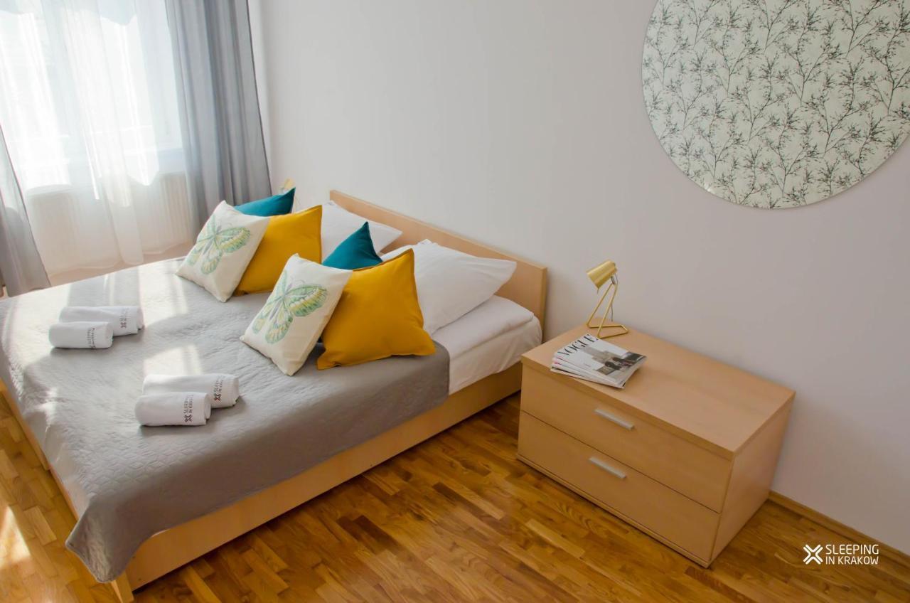 Apartament Sleeping In Krakow Main Market Zewnętrze zdjęcie