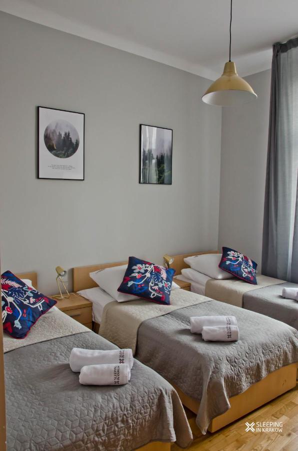 Apartament Sleeping In Krakow Main Market Zewnętrze zdjęcie